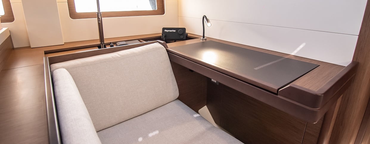 THEODORA GEN.+A.C. - Yelkenli içinde Lefkada