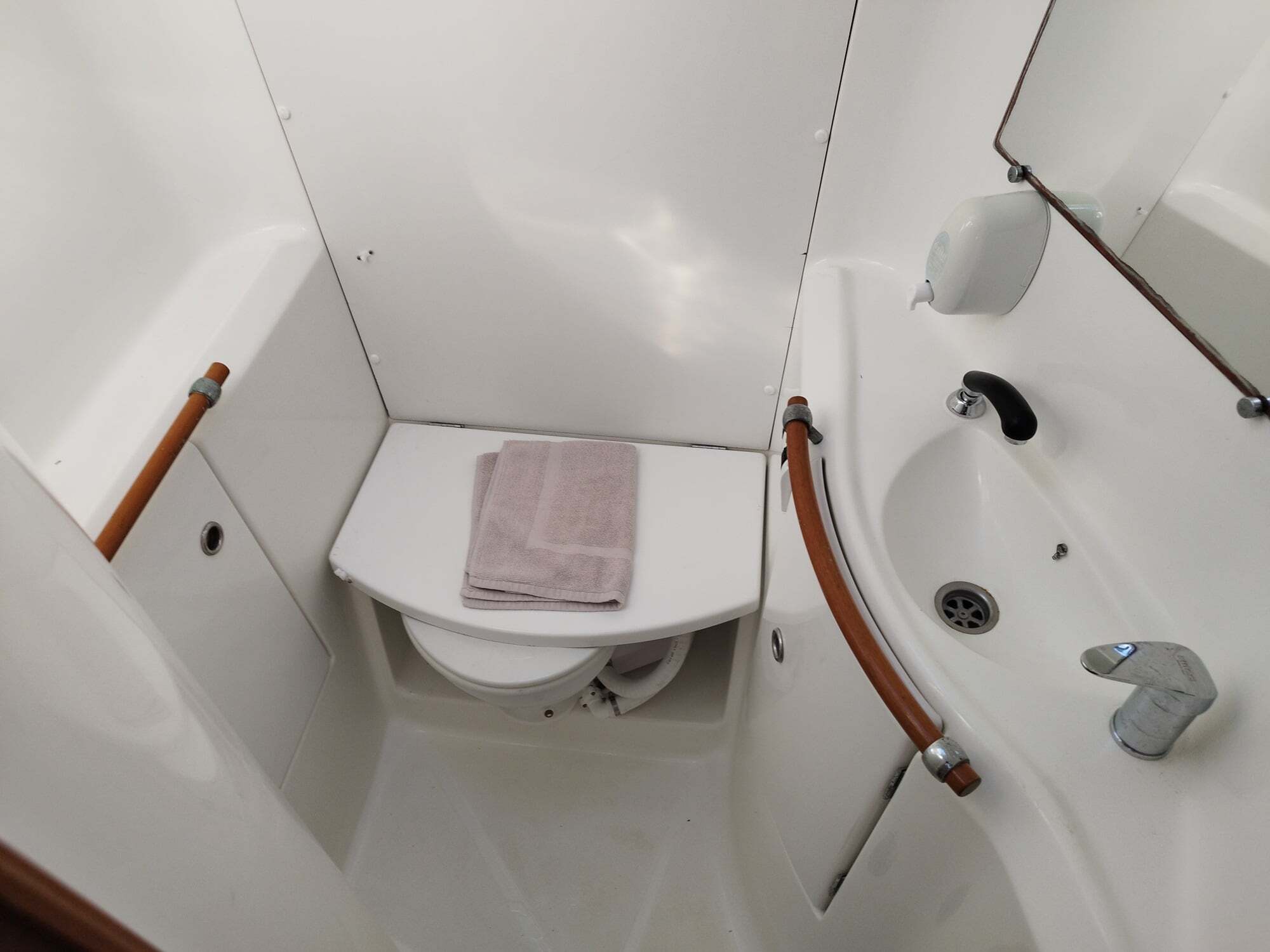 ATHINA Sails - Yelkenli içinde Lefkada