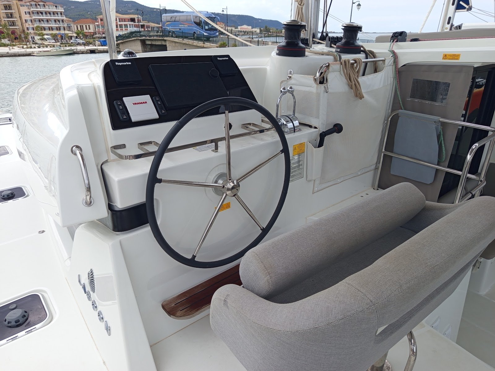 ZAHIRA - GEN/AC+WATERMAKER - Katamaran içinde Lefkada