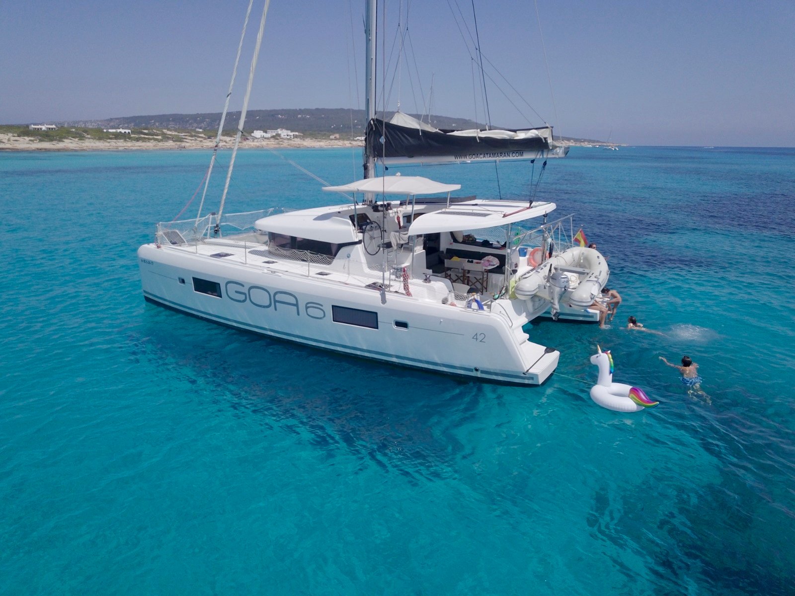 Goa Seis - Catamaran in Marina Vallarta