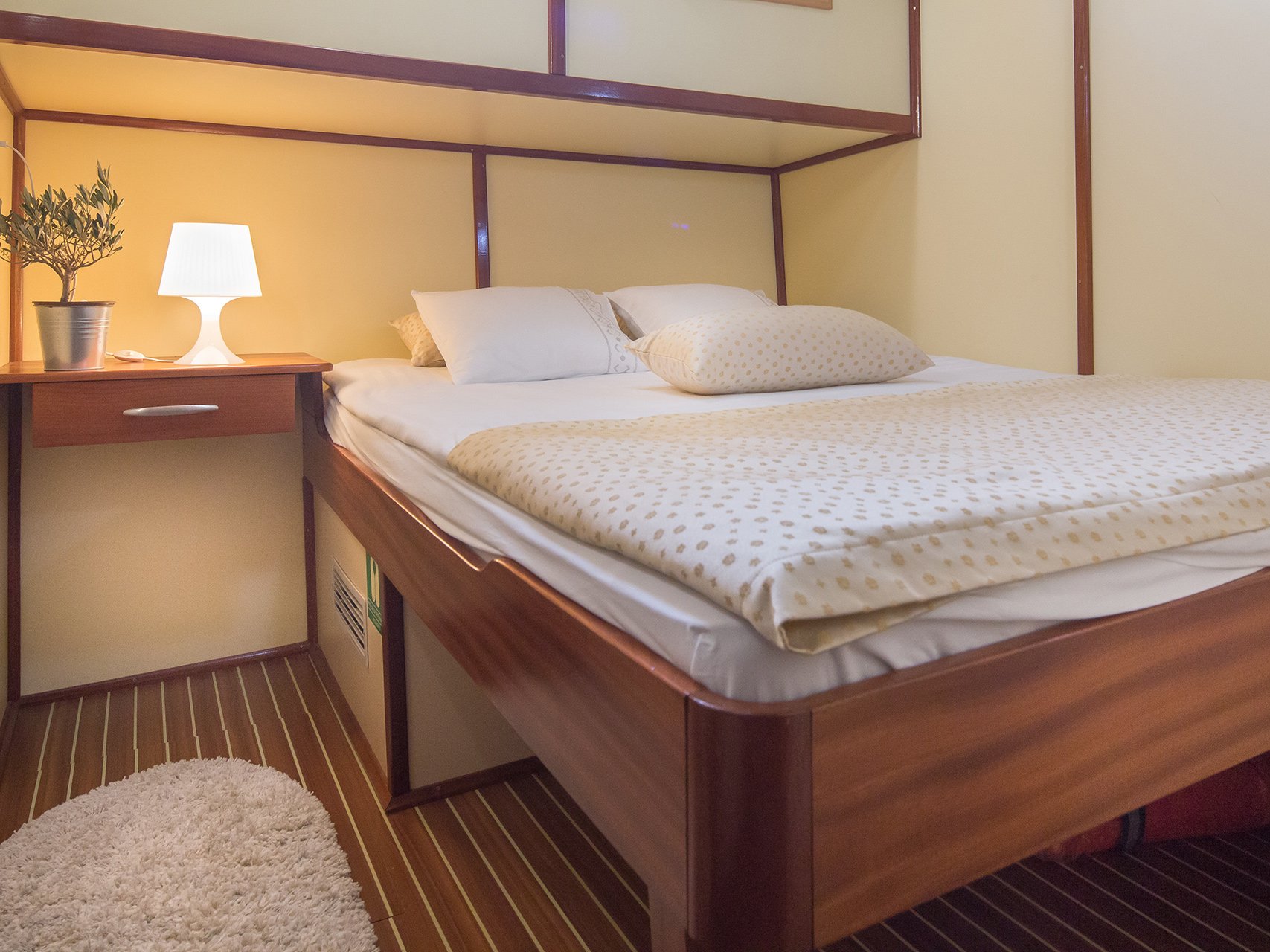 Altair - Gulet in Jesenice