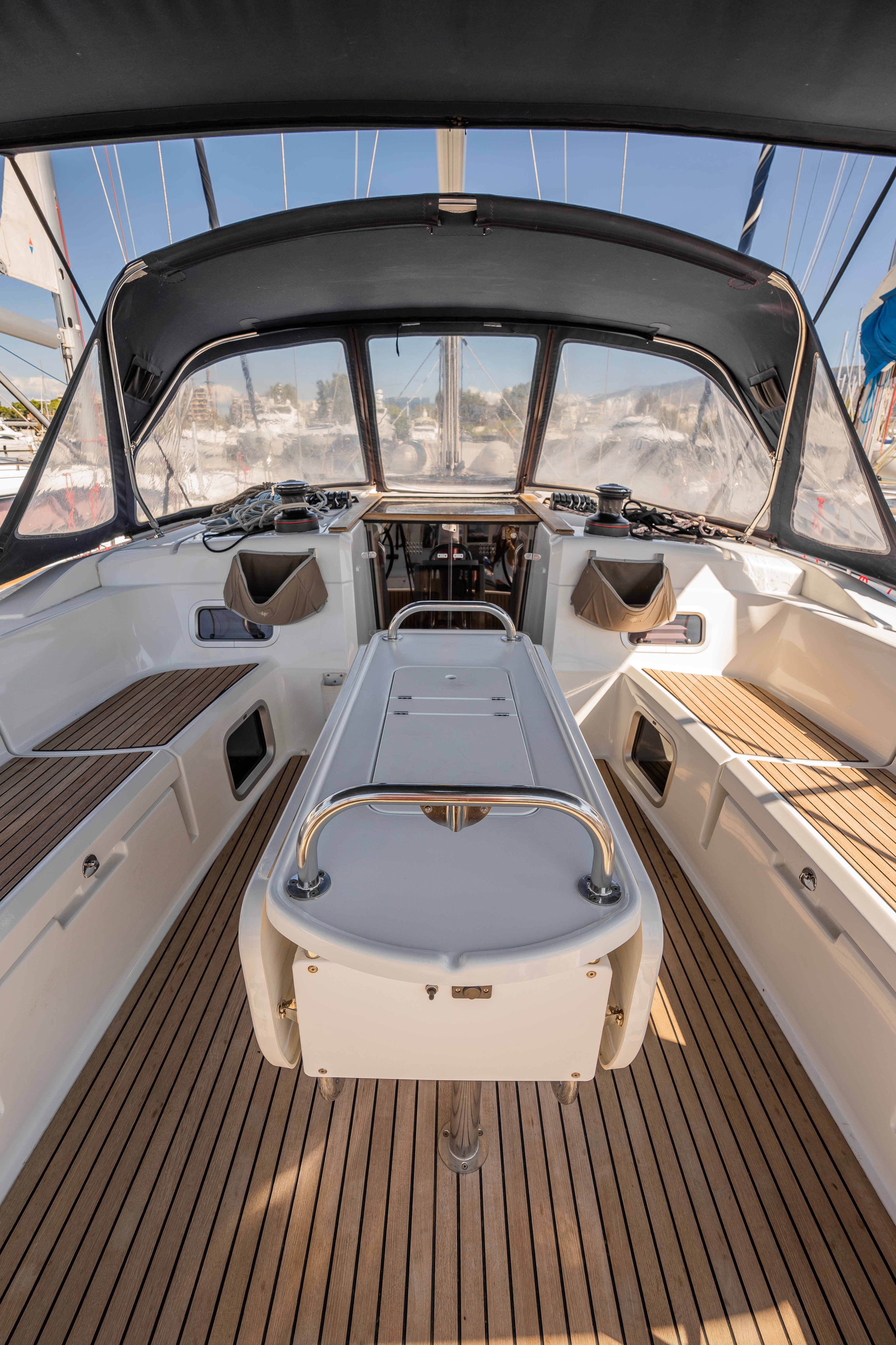 MARYALIS - Sailboat in Alimos