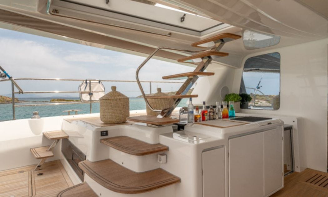 VALIUM 67 - Catamaran in Nea Peramos