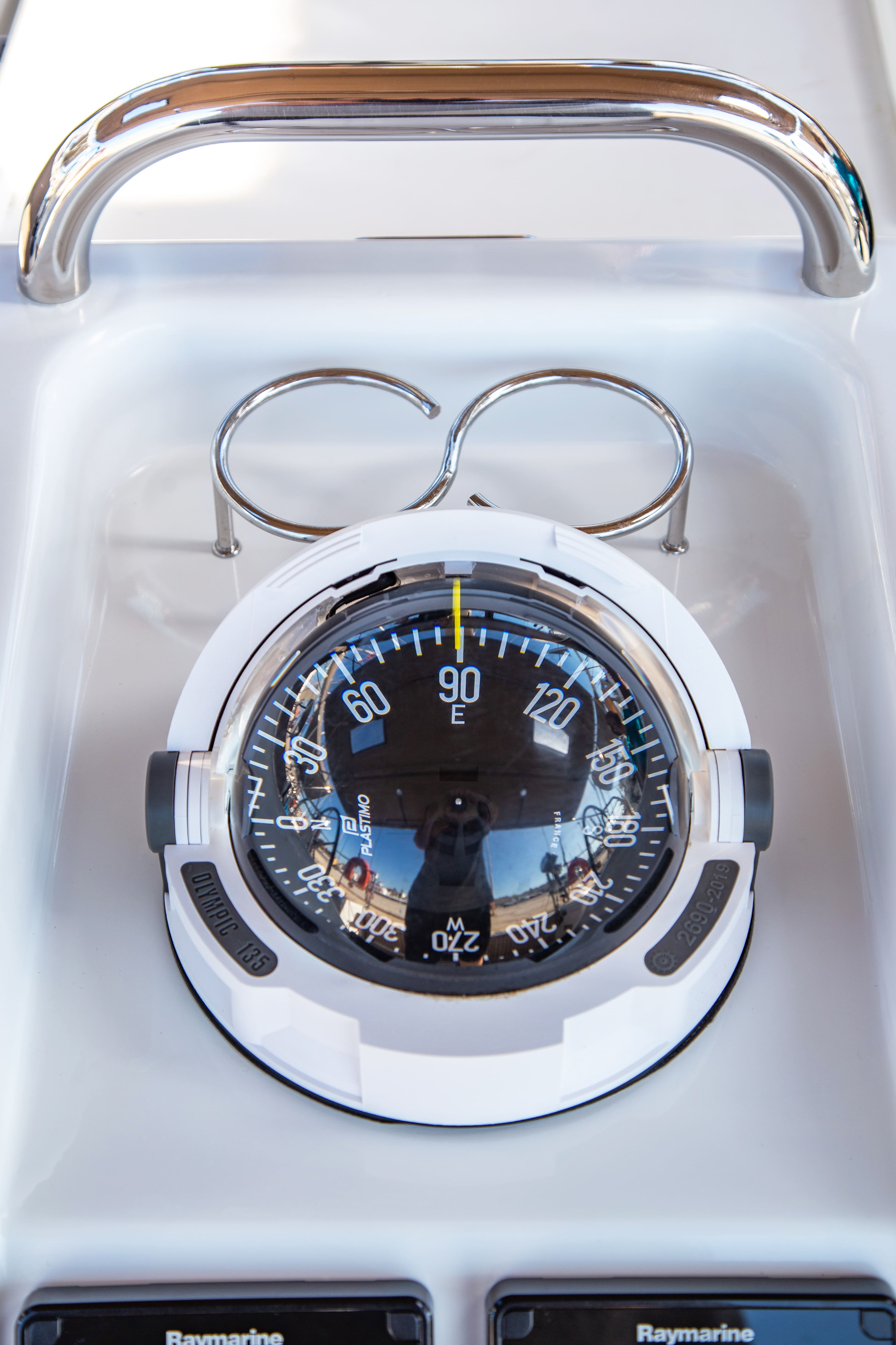 APOSTOLIS - Sailboat in Zakinthos