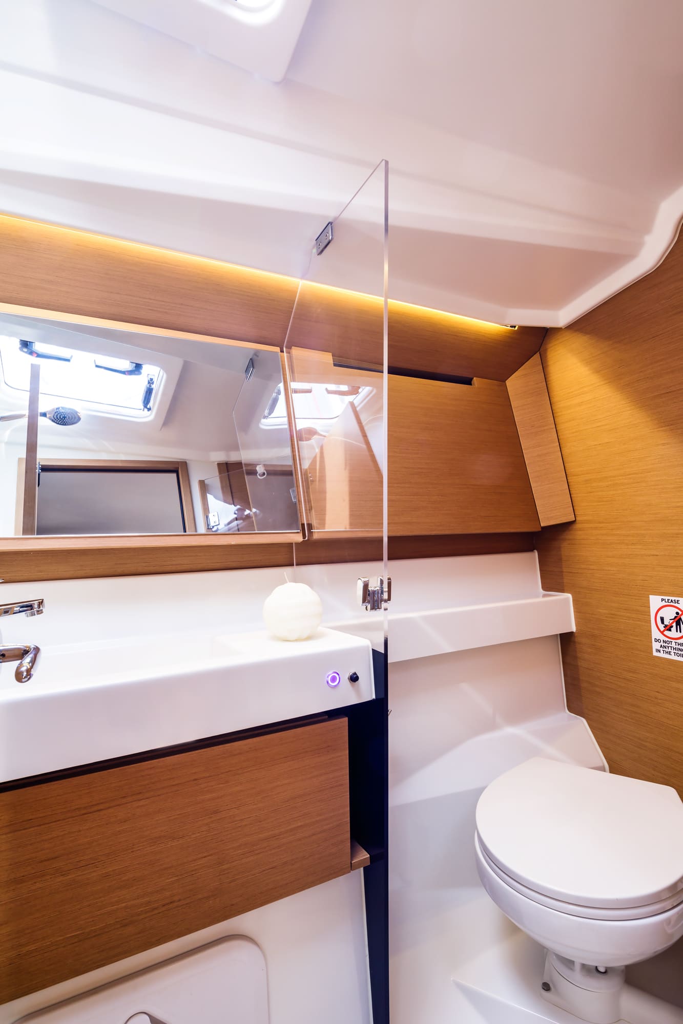 KONSTANTINOS - Sailboat in Preveza