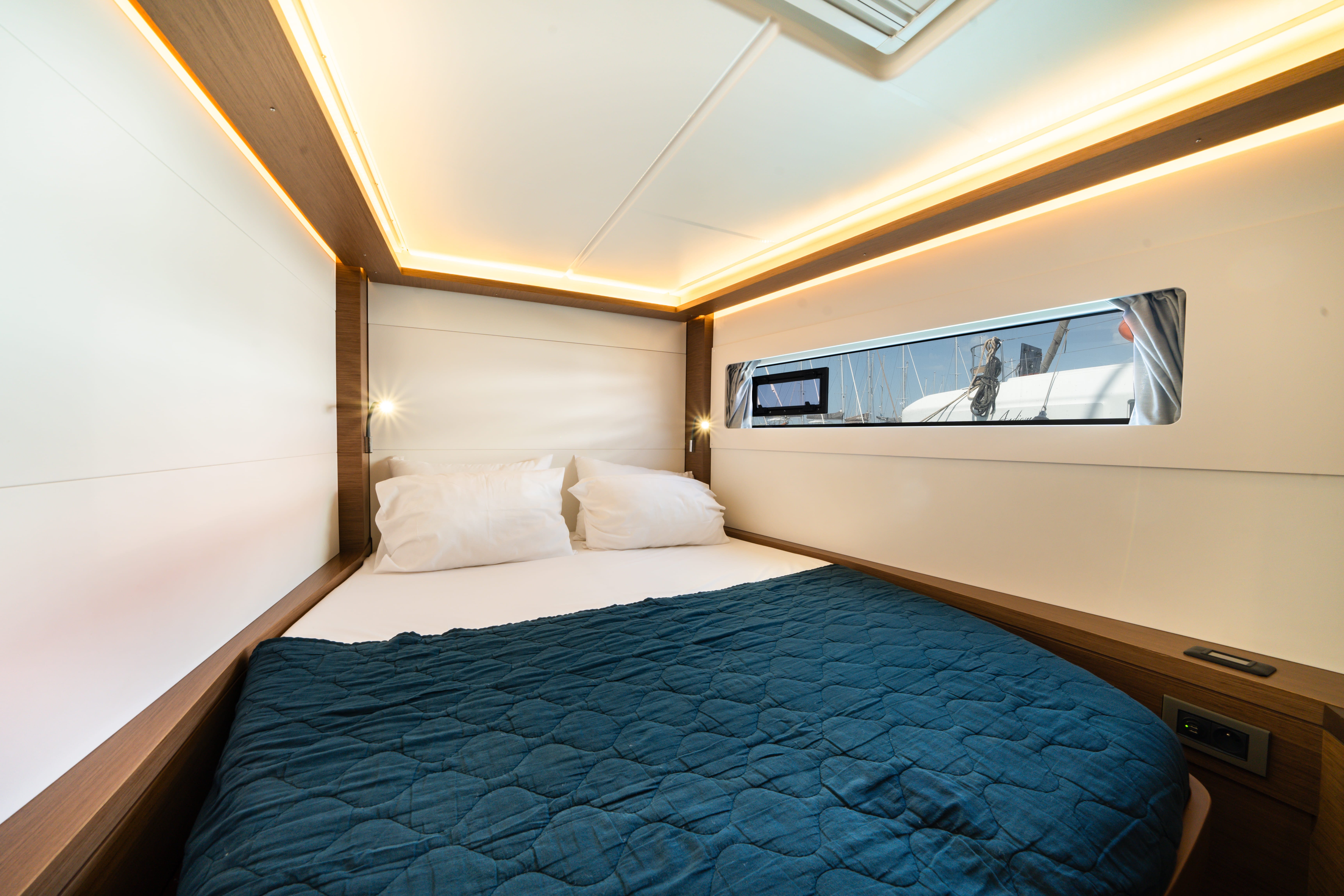 CATALEYA - Catamaran in Alimos