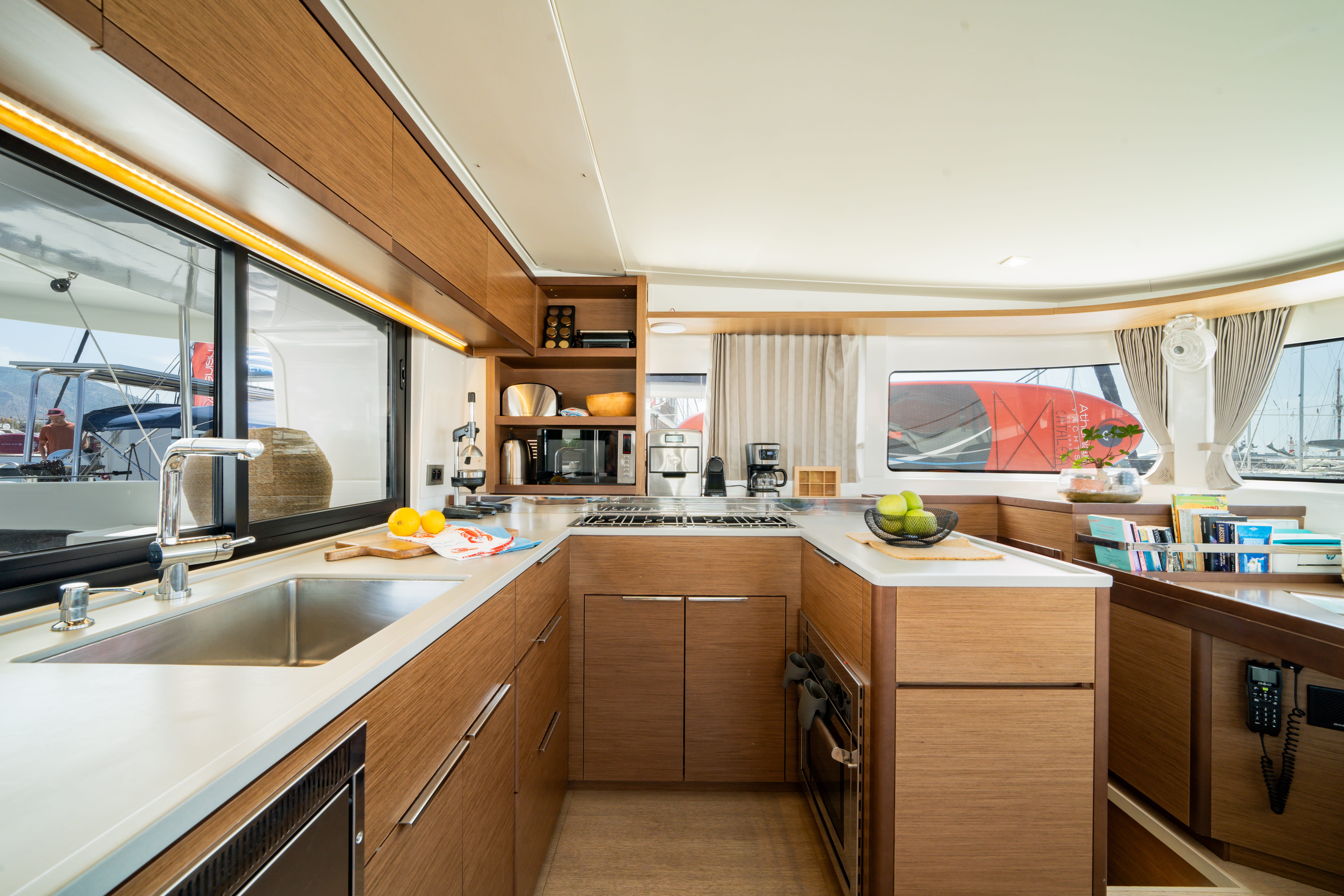 CATALEYA - Catamaran in Alimos