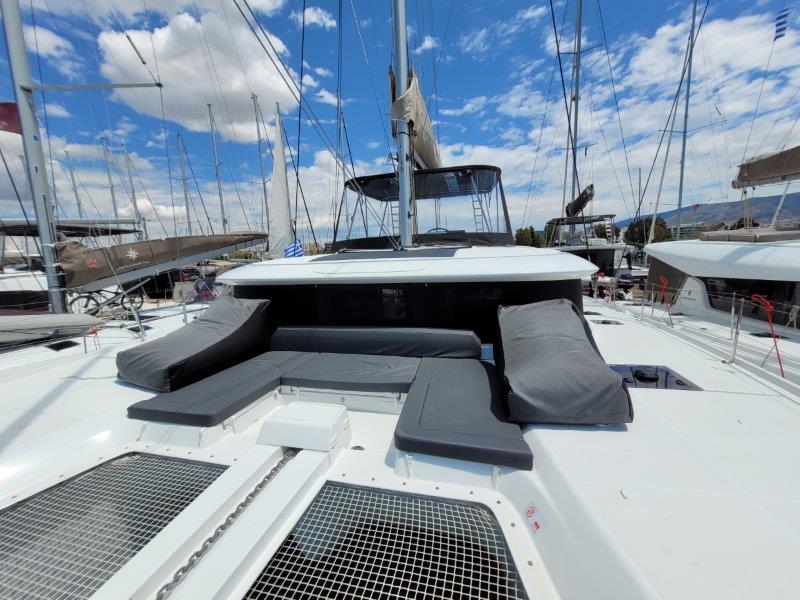 PERGISOS - Catamaran in Kallithea