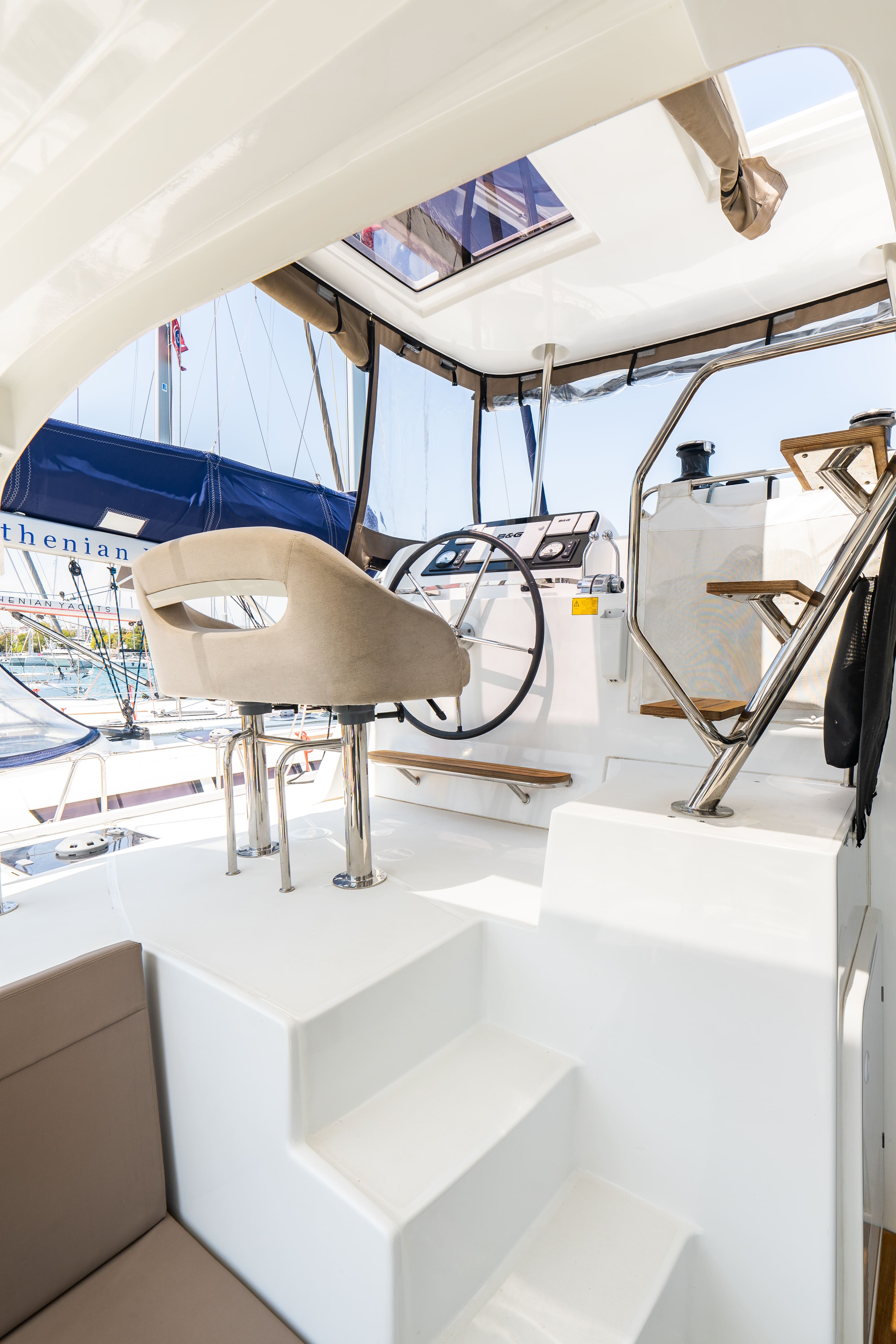 ANEMI - Catamaran in Nea Peramos