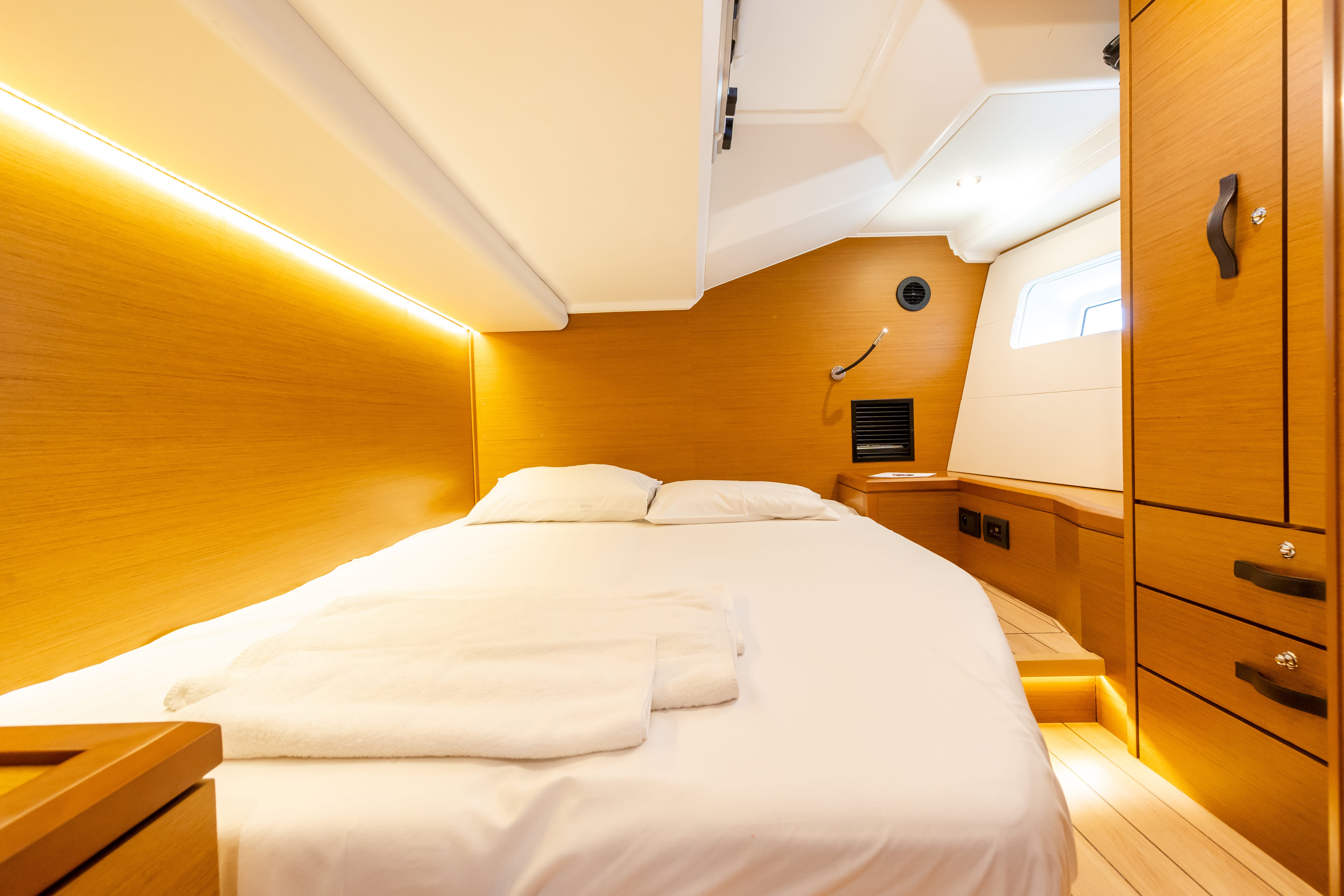 PANAYIOTIS K - Sailboat in Nea Peramos