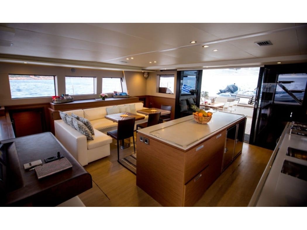 Valium 62 - Catamaran in Nea Peramos