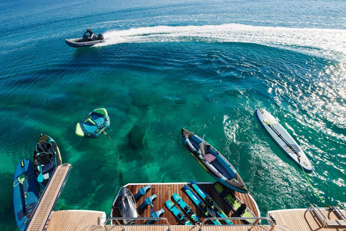 HAPPY - Catamaran in Alimos