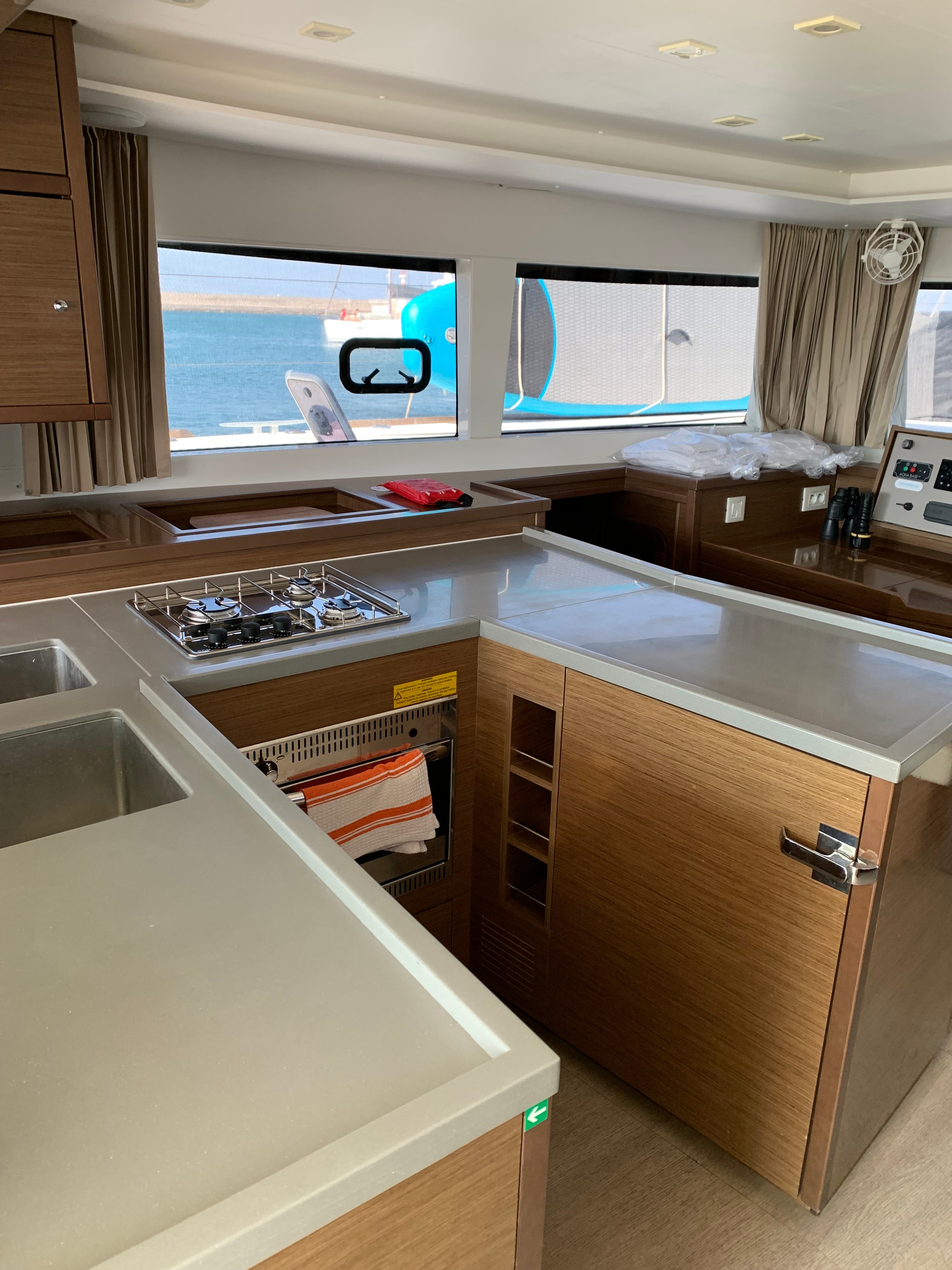 ALKISTIS - Catamaran in Alimos