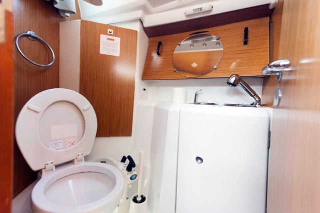 El Greco - Sailboat in Alimos