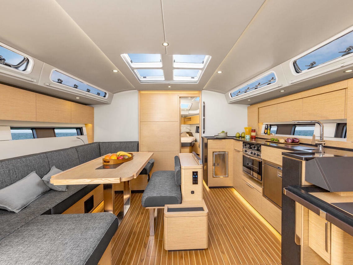 Okeanida - Sailboat in Anatoliki Attiki