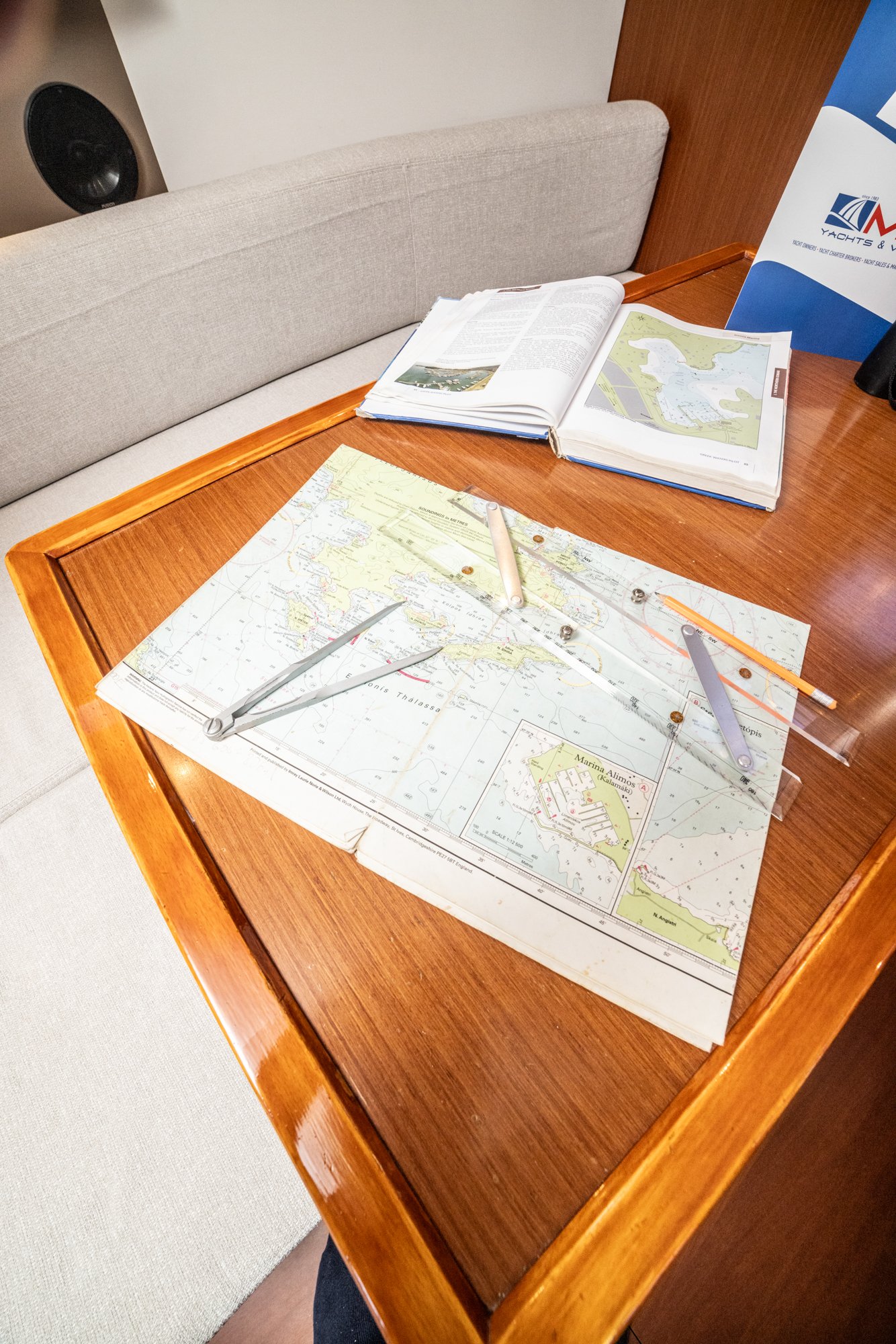 Rania - Yelkenli içinde Alimos