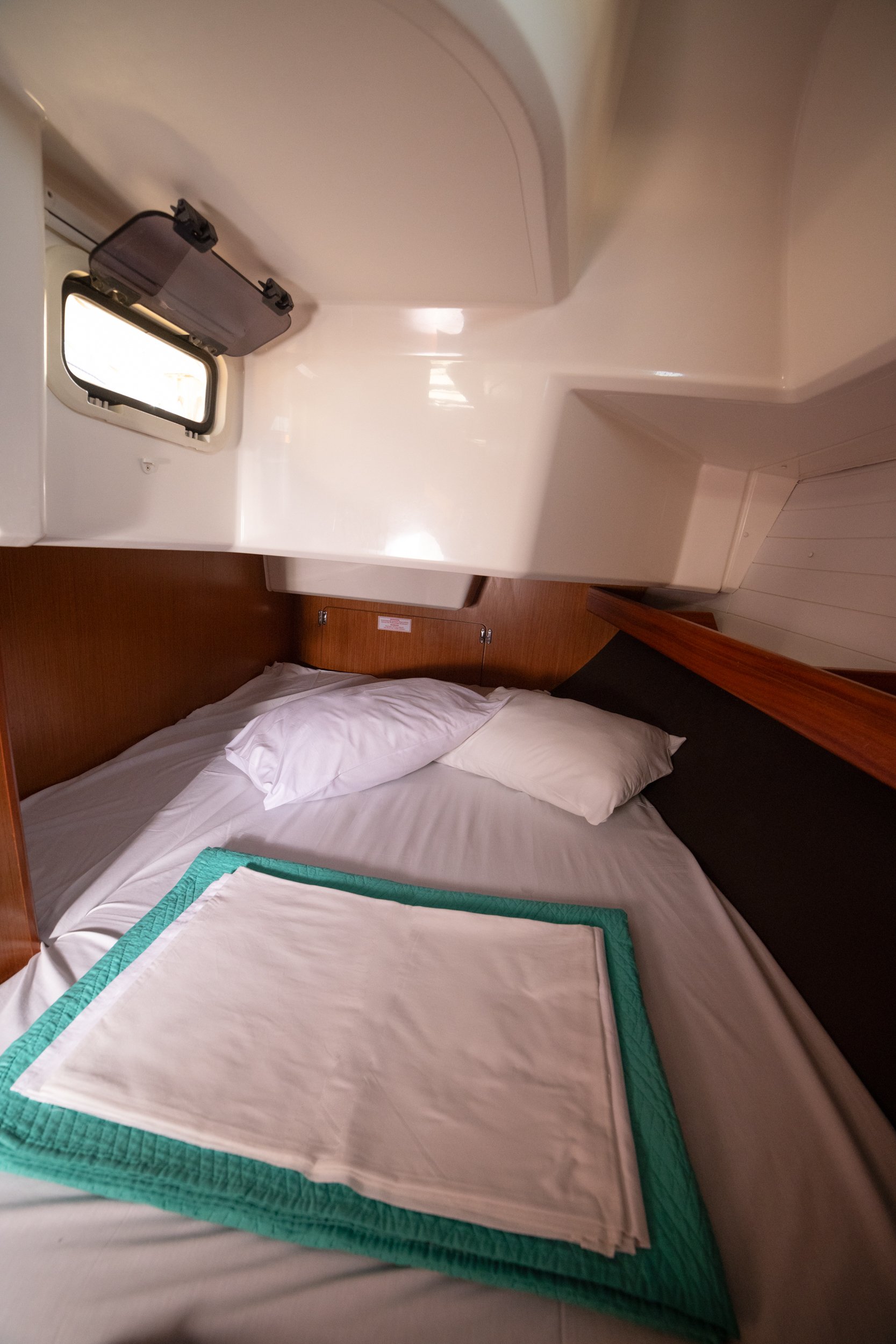 Marlo - Sailboat in Alimos