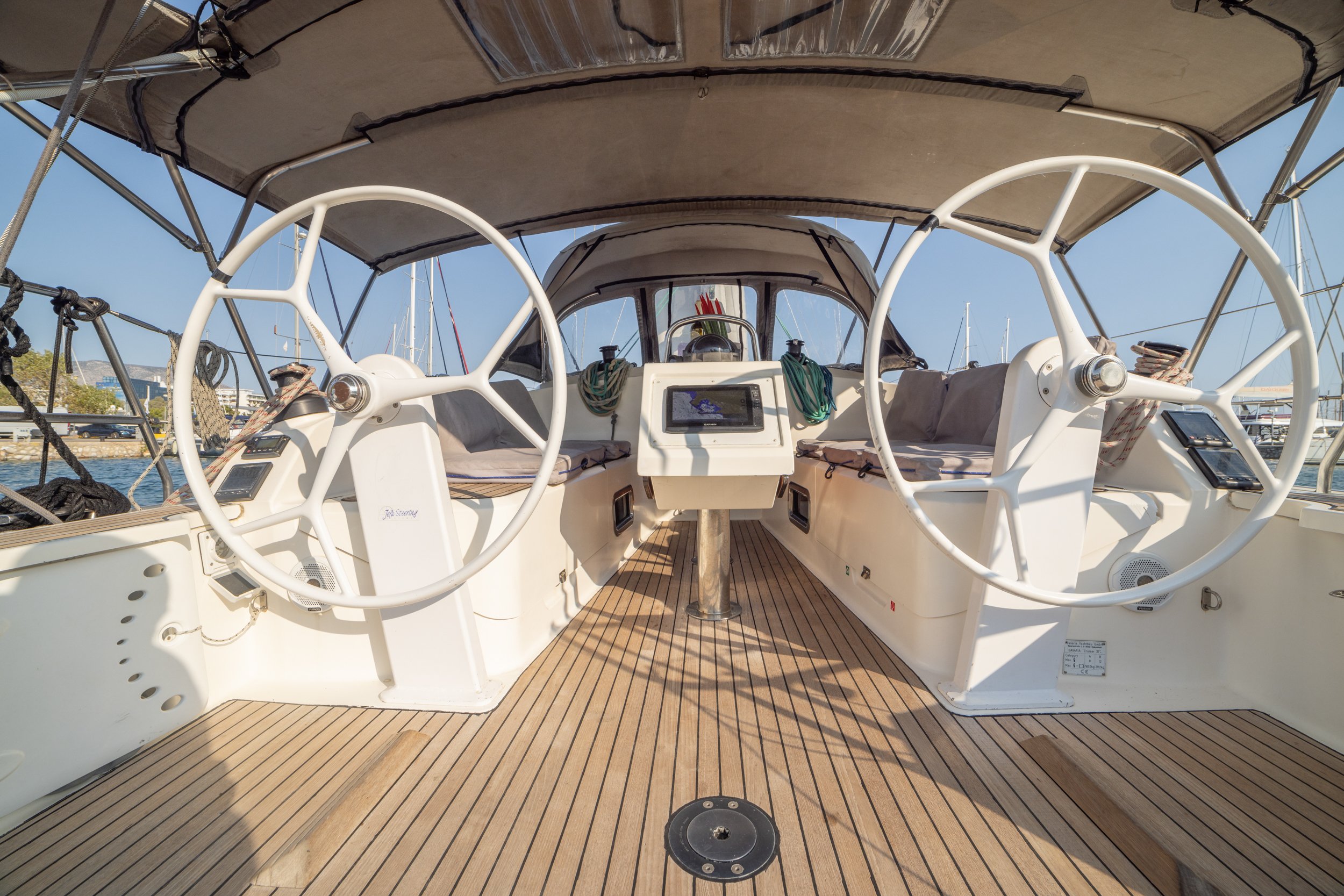 Marlo - Sailboat in Alimos