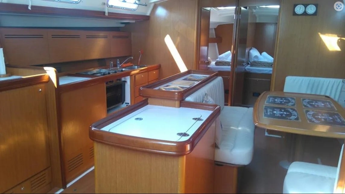 Maria - Sailboat in Alimos