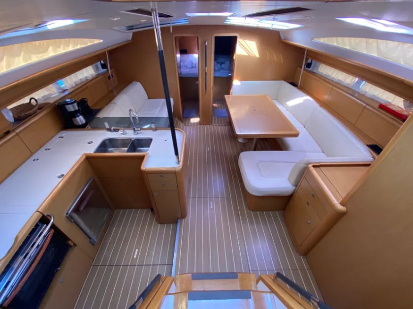 Christianna 12 - Sailboat in Alimos