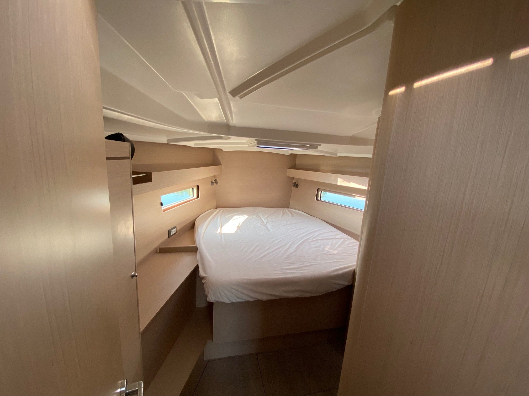 La Mer - Sailboat in Alimos