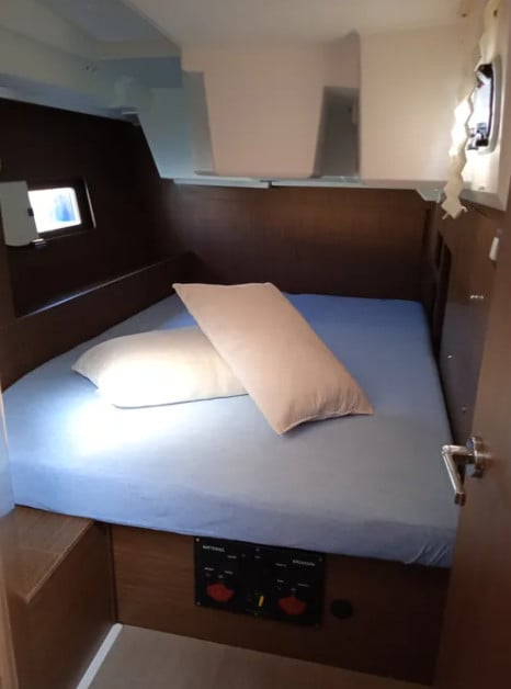 Chrisel - Sailboat in Lefkada