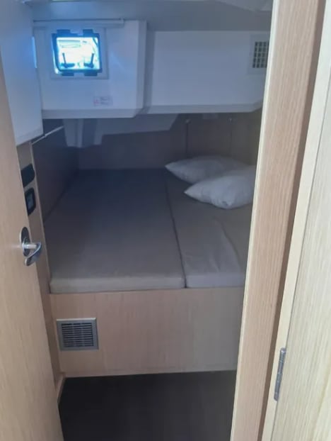 Kebifaiv - Sailboat in Palairos