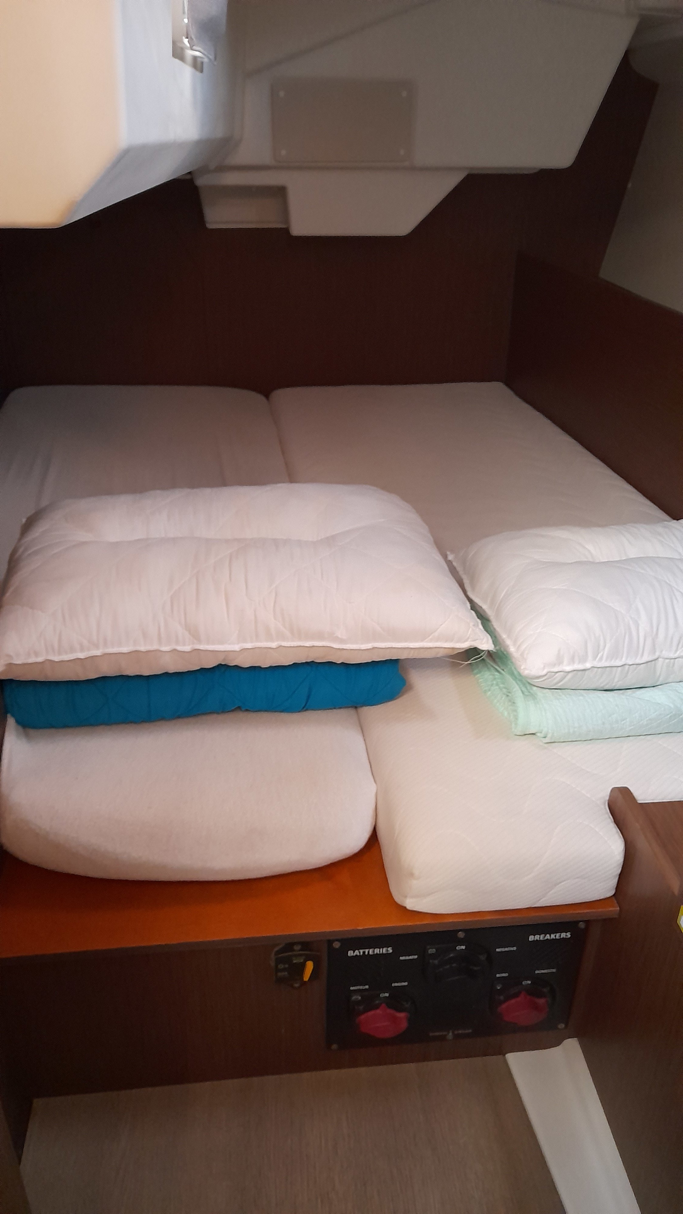 The Boss - Sailboat in Palairos