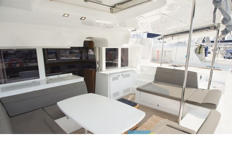 Hydra VIII - Catamaran in Alimos