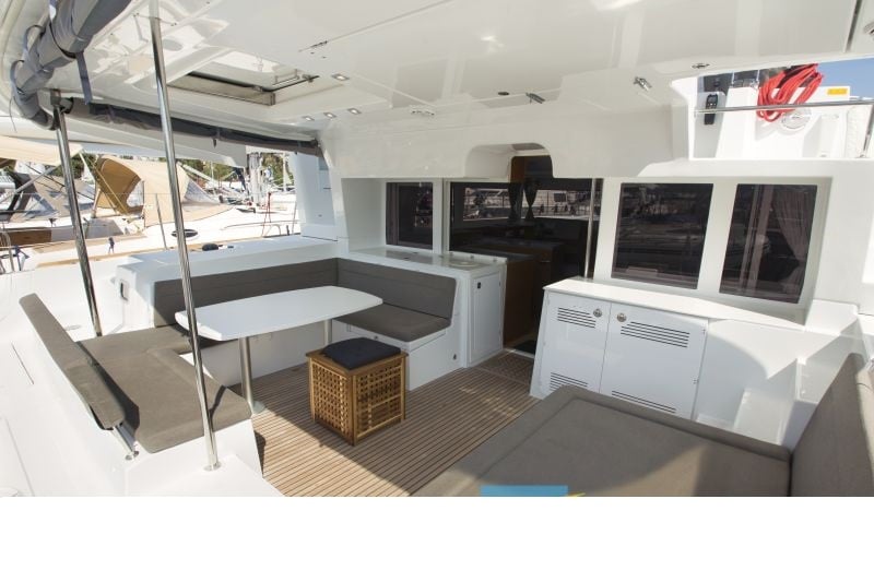 Hydra VIII - Catamaran in Alimos