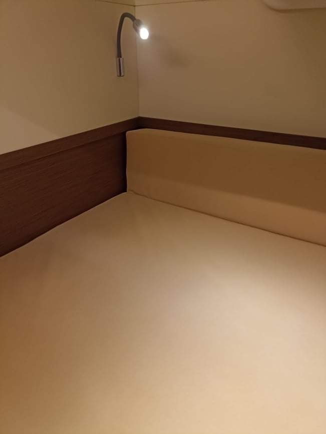 Silhouette - Catamaran in Alimos