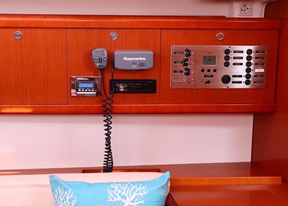 Fantasea - Sailboat in Alimos