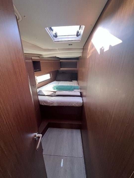 MariMar - Sailboat in Nikiana