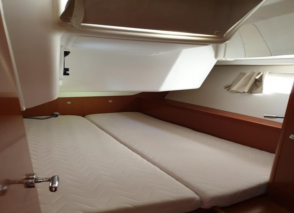 Ecstasea - Sailboat in Alimos