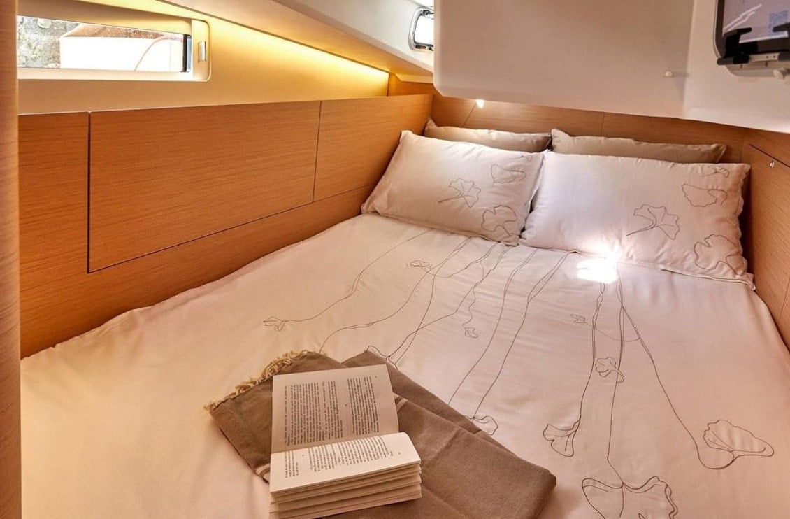 Chimera - Sailboat in Lefkada