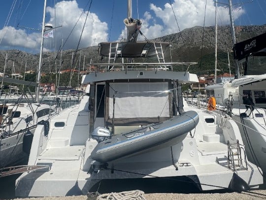 Blue Spirit - Catamaran in Lefkada