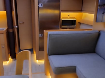 Altamira - Sailboat in Lefkada