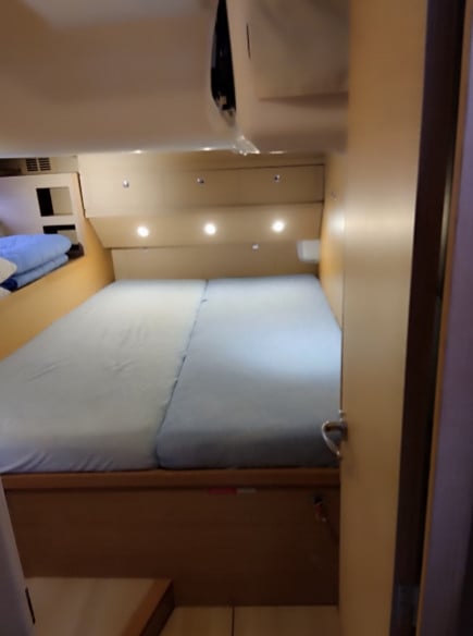 Altamira - Sailboat in Lefkada