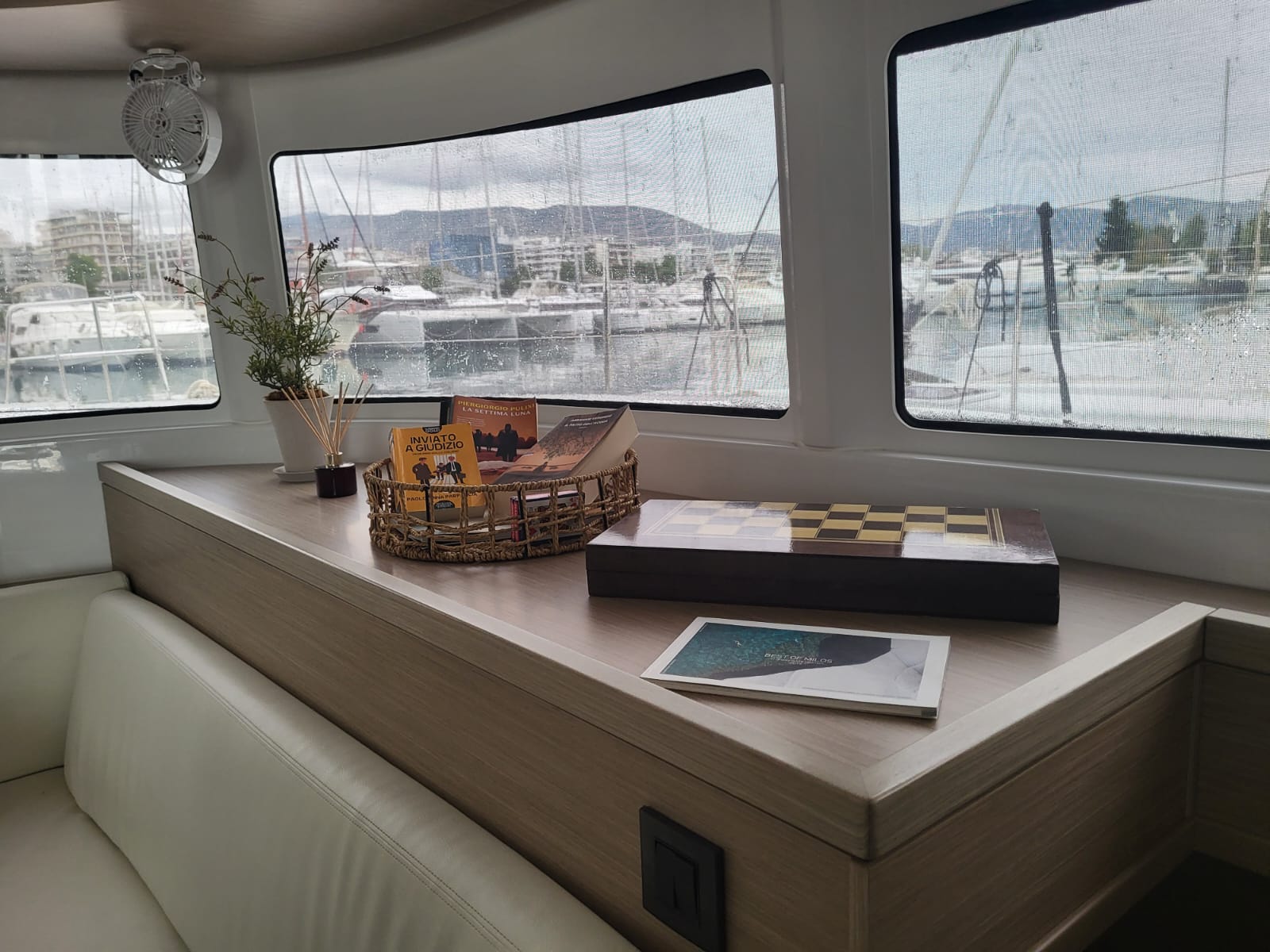 ANGEL - Catamaran in Alimos