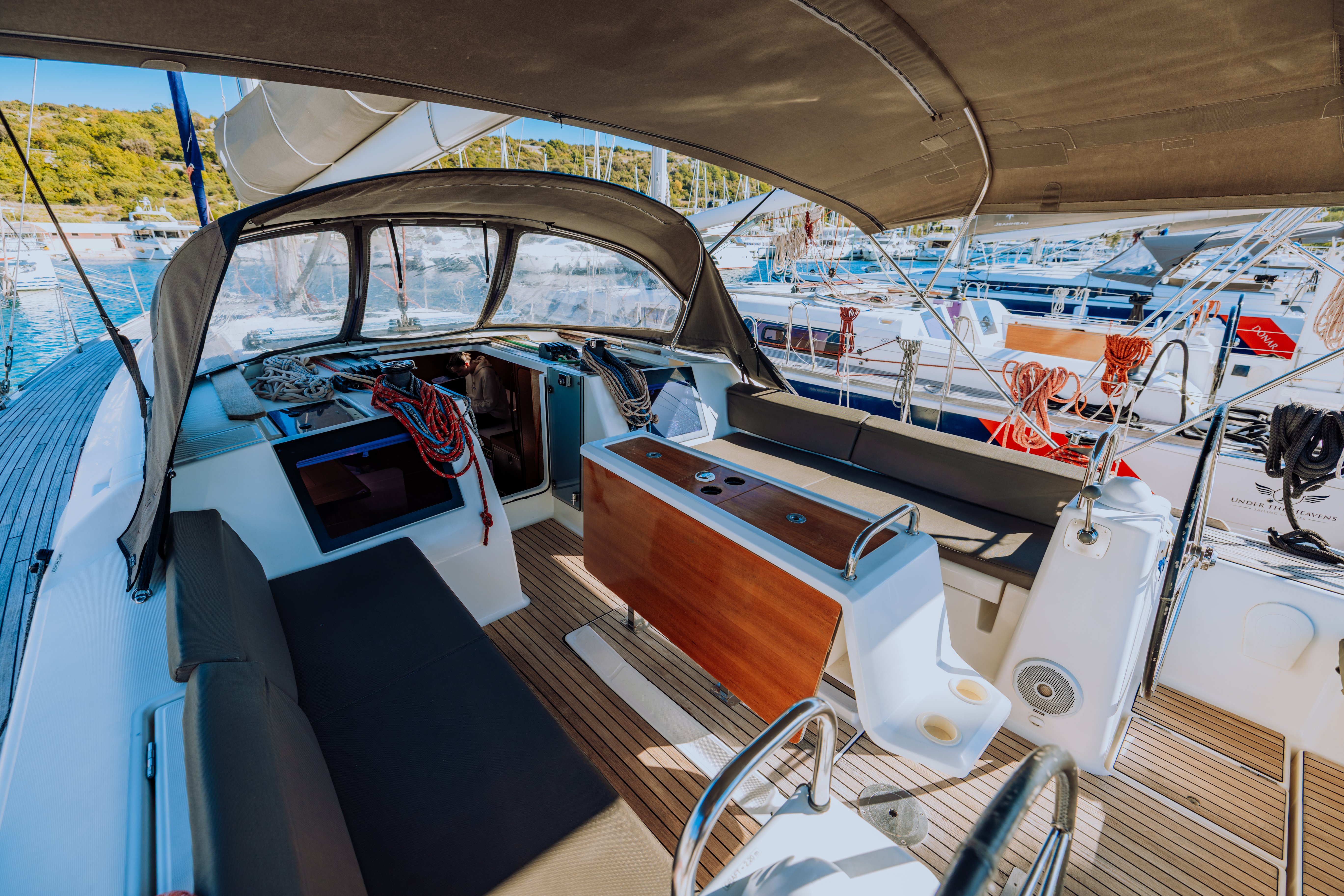 Sulaco - Sailboat in Primošten