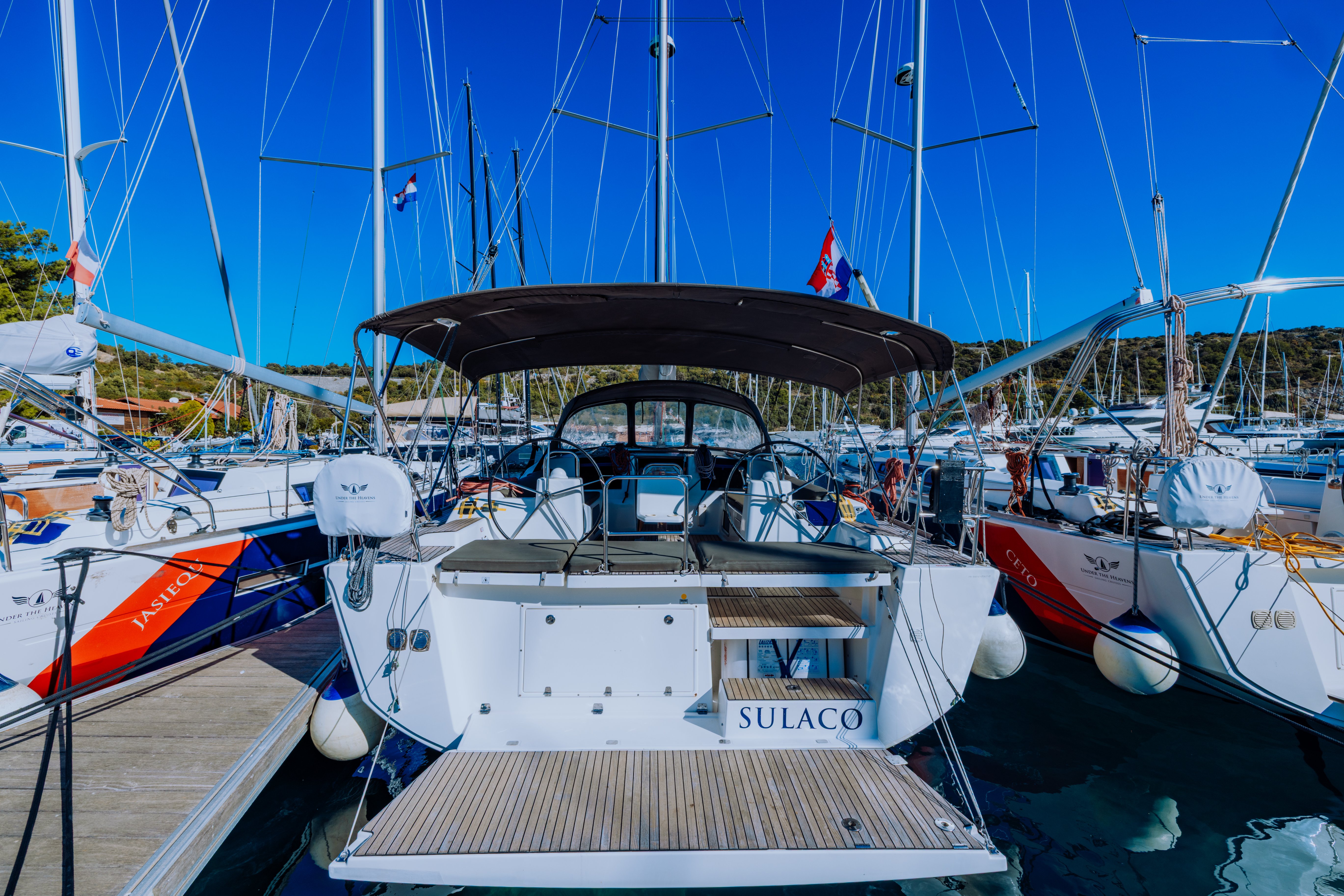 Sulaco - Sailboat in Primošten