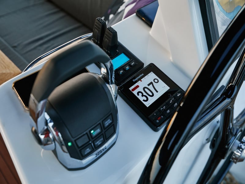 KABUKI - Sailboat in Primošten