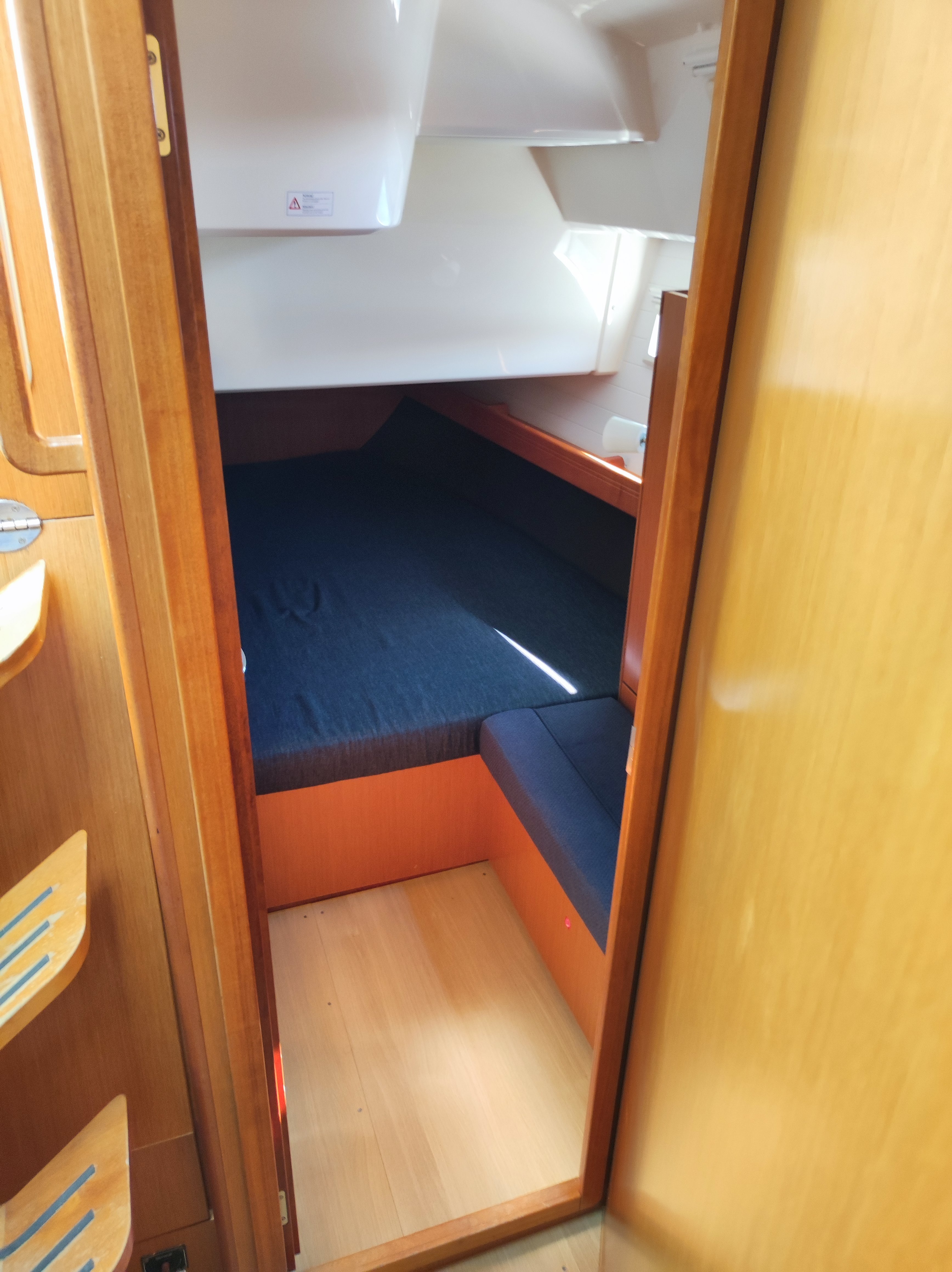 IOLI - Sailboat in Lefkada