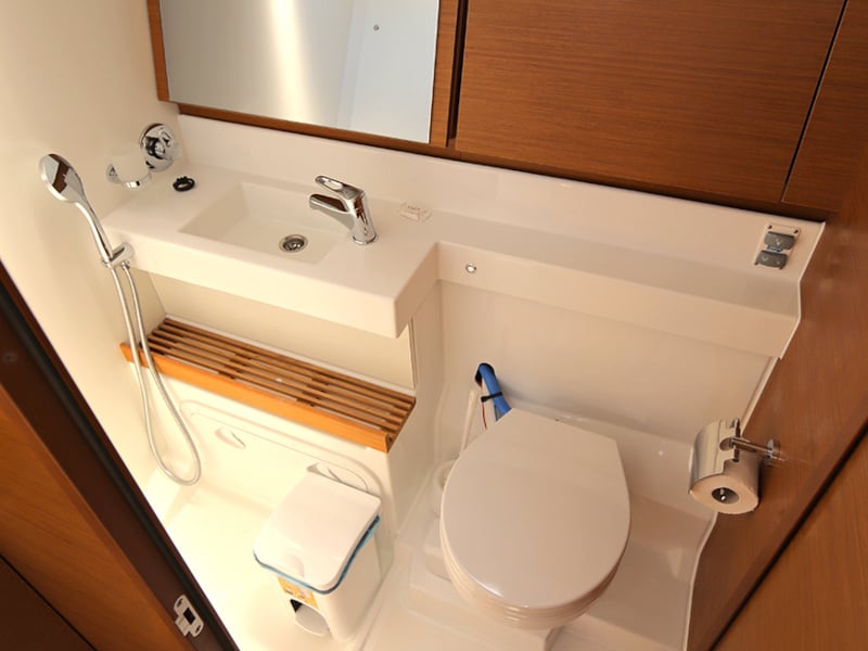 Ermis - Sailboat in Lavrio