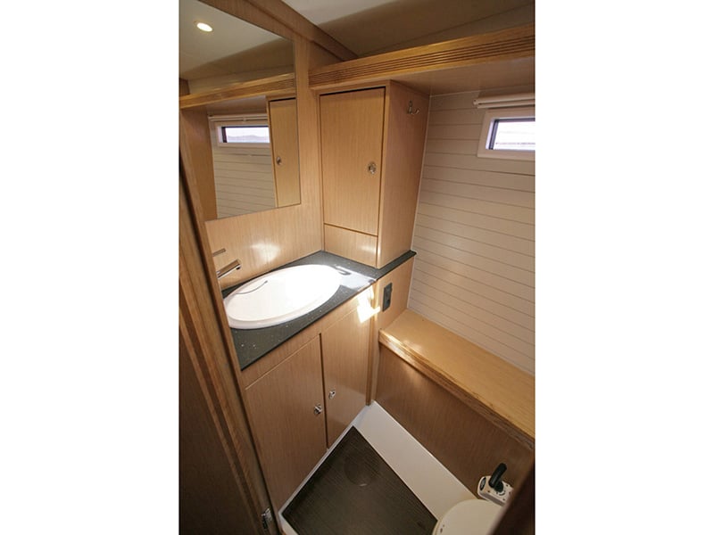 Apollon - Yelkenli içinde Lavrio