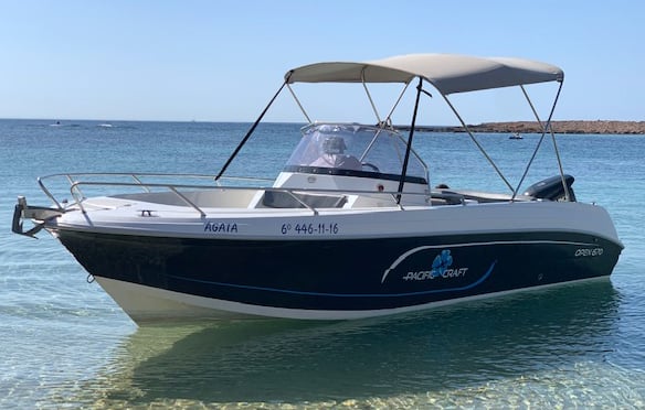 Capritxu - Motor Yat içinde Eivissa