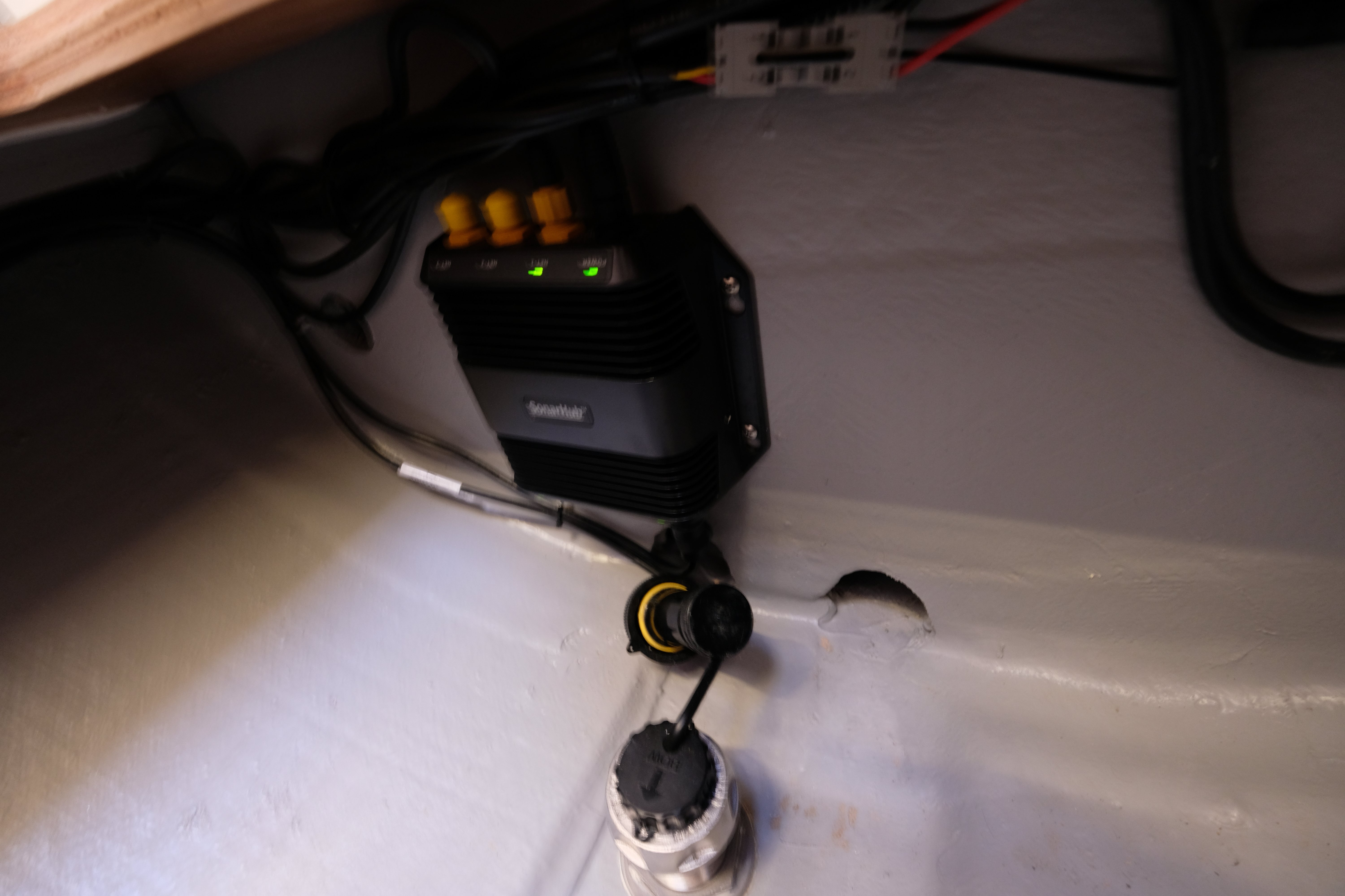 Grelots - Catamaran in Hyères