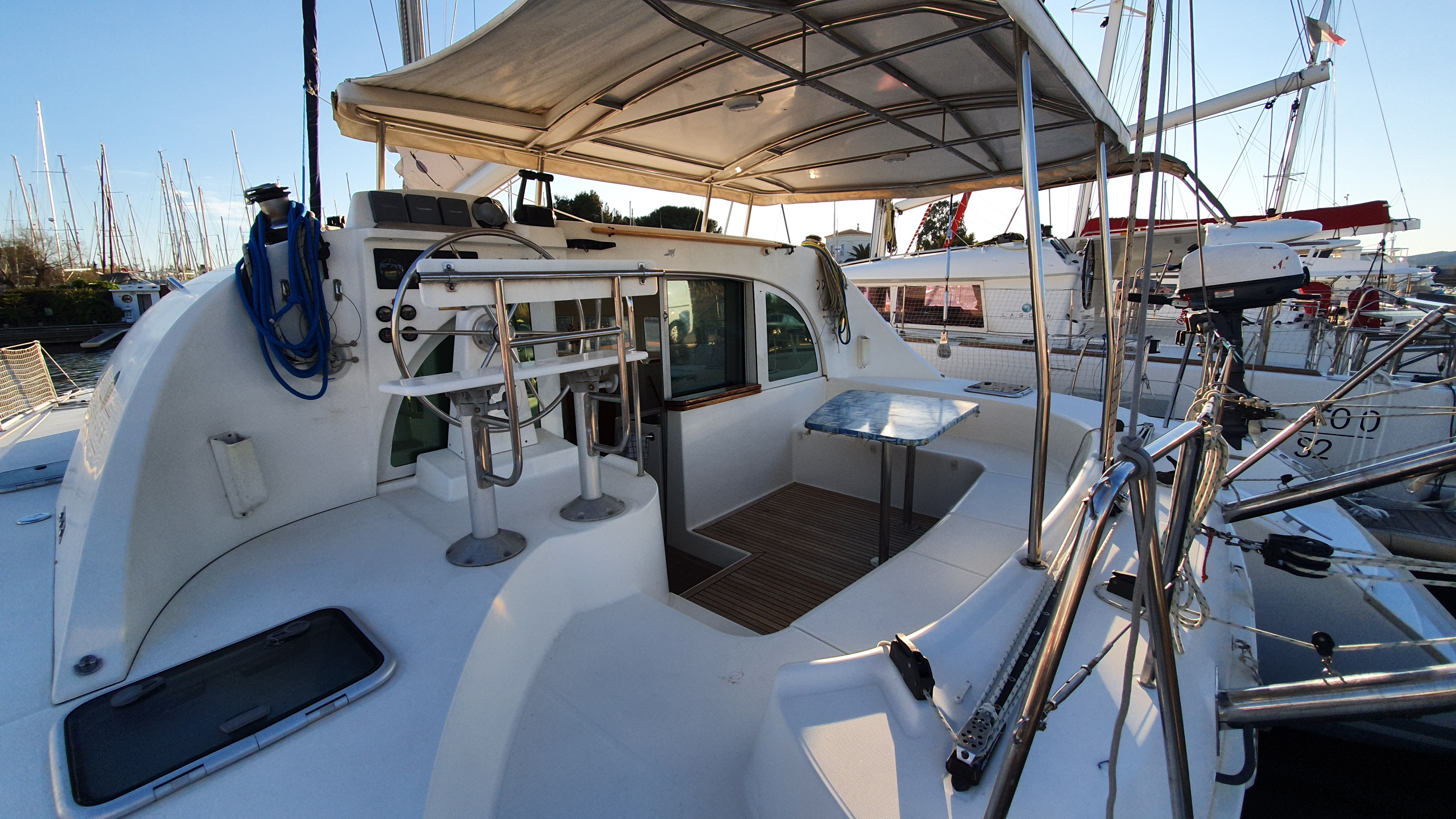 Manatéa - Catamaran in Hyères