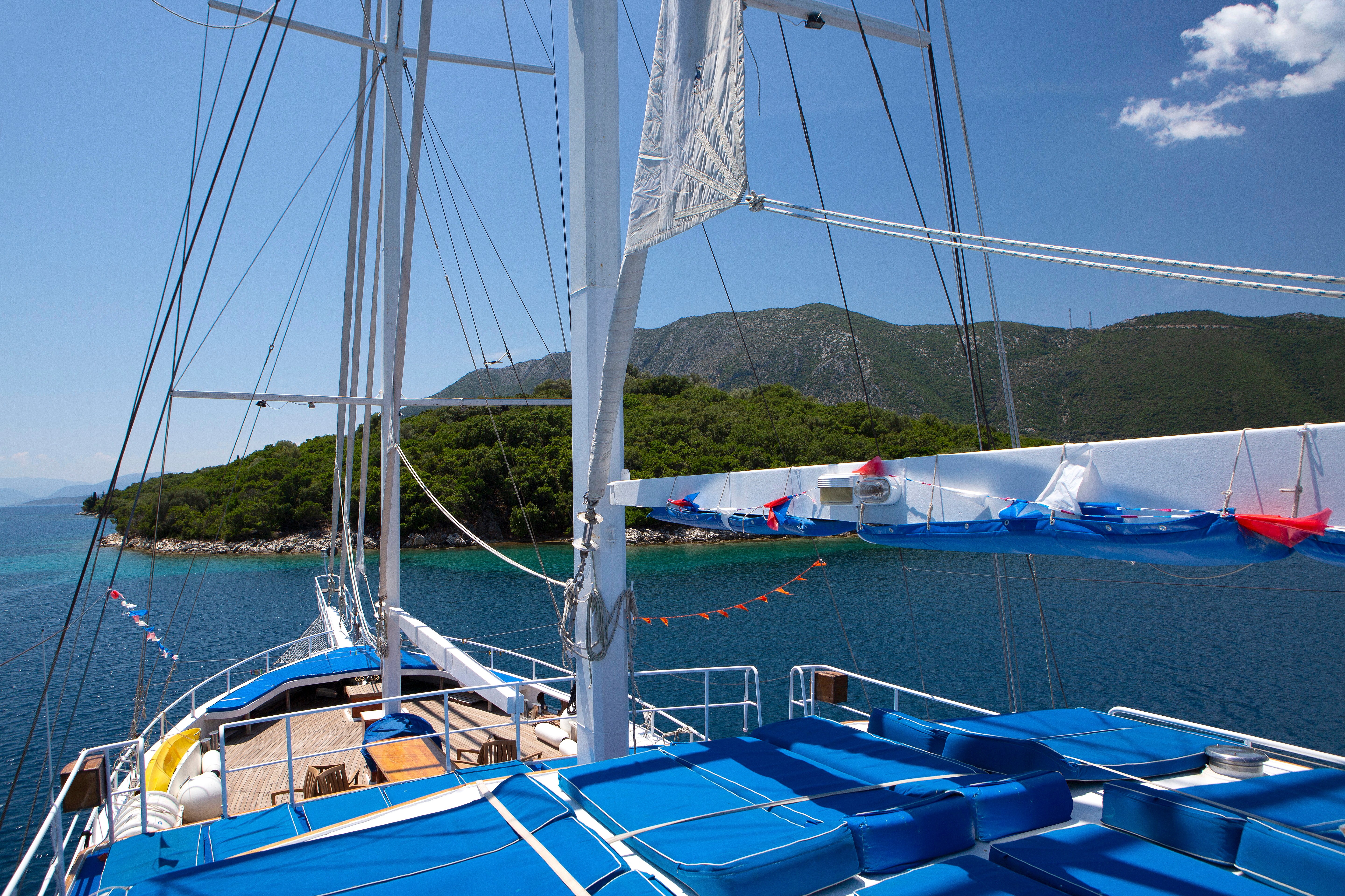 Artemis - Gulet in Nisi