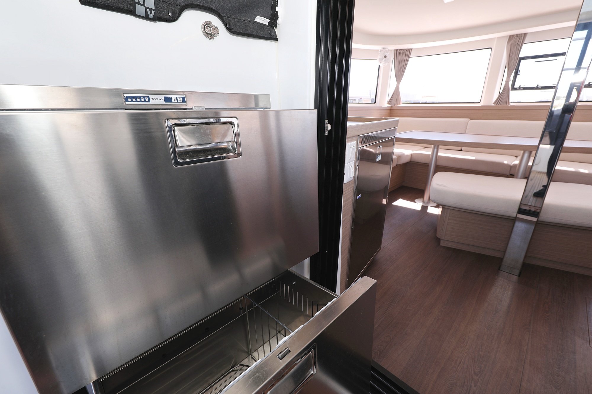 LUNA - Catamaran in Bibinje